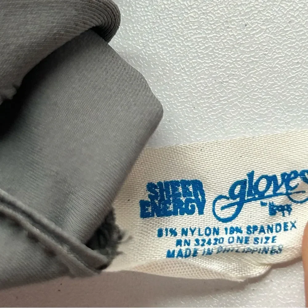Vintage Love Charcoal Women's Gloves